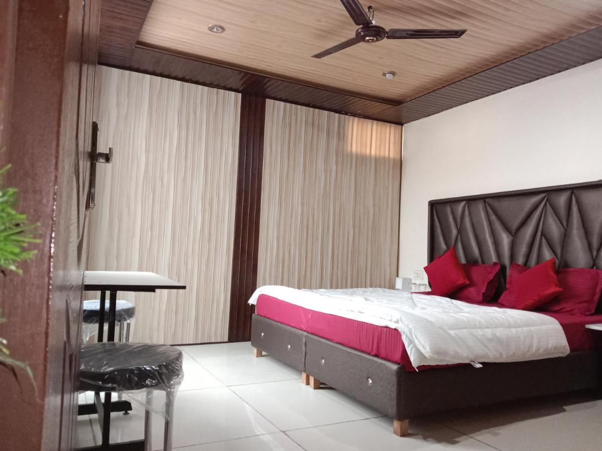 City Palace Panchkula Ngoại thất bức ảnh